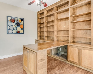 11405 Starlight Bay Street - Photo Thumbnail 7