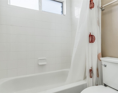 11405 Starlight Bay Street - Photo Thumbnail 38