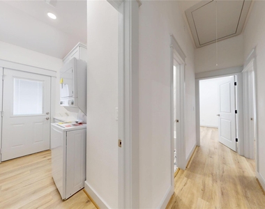 4305 Rogers Street - Photo Thumbnail 18