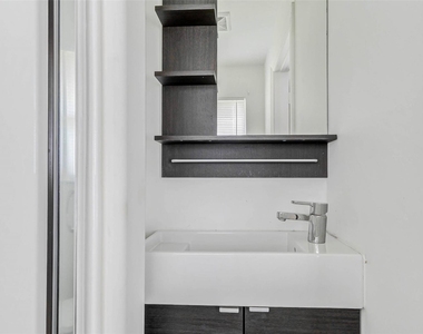 230 Bizerte Street - Photo Thumbnail 26