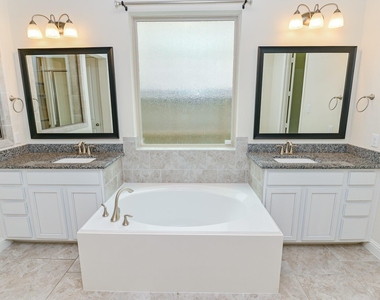 4431 Wyatt Roland Way - Photo Thumbnail 19