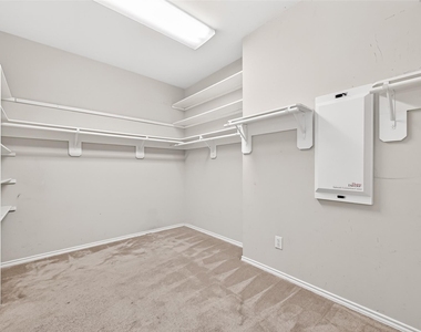 17611 Haywood Oaks Drive - Photo Thumbnail 15