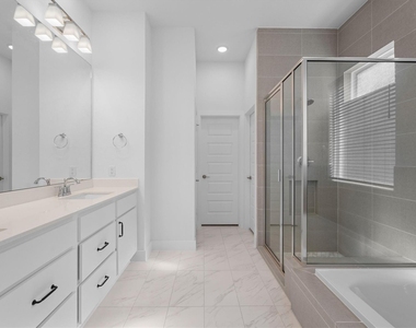 5030 Valley Wind Court - Photo Thumbnail 15