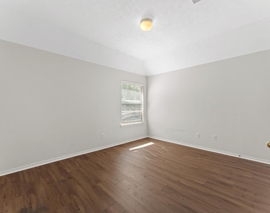 26414 Creston Woods Drive - Photo Thumbnail 25