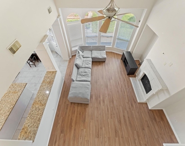 26414 Creston Woods Drive - Photo Thumbnail 27