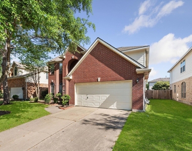 26414 Creston Woods Drive - Photo Thumbnail 1