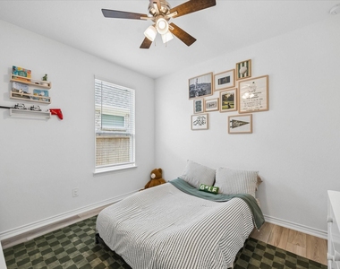 551 Ruby Bend Lane - Photo Thumbnail 14