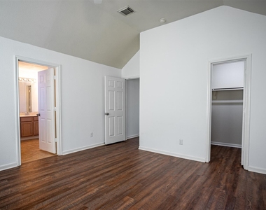 2220 Naomi Street - Photo Thumbnail 16