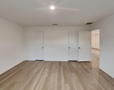 22287 Stoney Ravine Drive - Photo Thumbnail 6