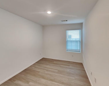 22287 Stoney Ravine Drive - Photo Thumbnail 12