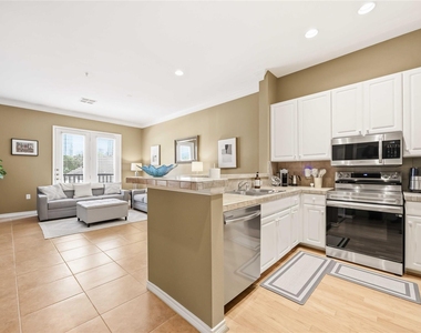 2400 Mccue Road - Photo Thumbnail 13