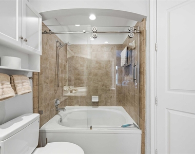 2400 Mccue Road - Photo Thumbnail 23