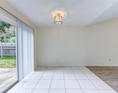 950 Grand Junction Drive - Photo Thumbnail 9