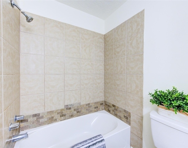 950 Grand Junction Drive - Photo Thumbnail 20