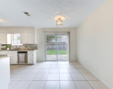 950 Grand Junction Drive - Photo Thumbnail 28