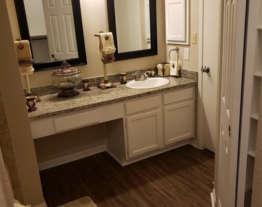 7707 Bluejay Twin Circle - Photo Thumbnail 15