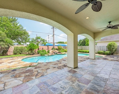 1611 Copperas Cove - Photo Thumbnail 41