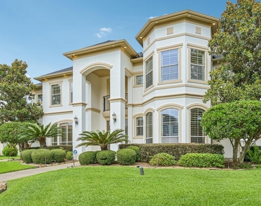 1611 Copperas Cove - Photo Thumbnail 2
