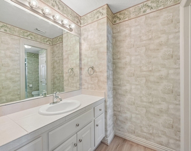 1611 Copperas Cove - Photo Thumbnail 27