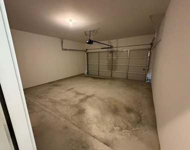 3539 Adelie Lane - Photo Thumbnail 23