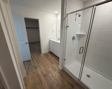 3539 Adelie Lane - Photo Thumbnail 15