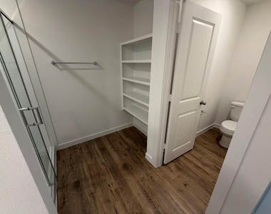 3539 Adelie Lane - Photo Thumbnail 14