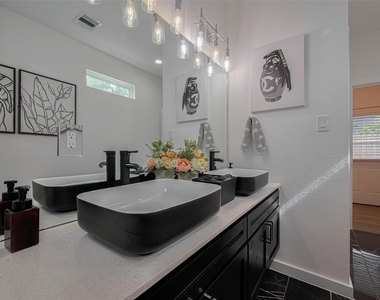 1902 Dan Street - Photo Thumbnail 23