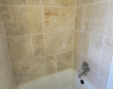 12018 Sandpiper Road - Photo Thumbnail 15