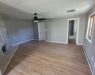 12018 Sandpiper Road - Photo Thumbnail 38