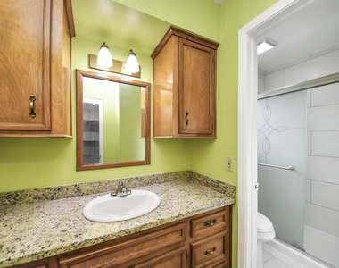 14007 Fleur De Lis Boulevard - Photo Thumbnail 35