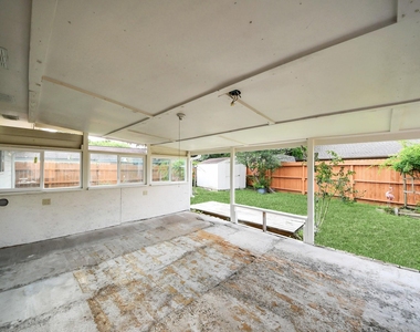 14007 Fleur De Lis Boulevard - Photo Thumbnail 6