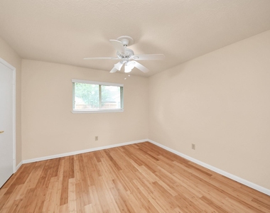 14007 Fleur De Lis Boulevard - Photo Thumbnail 33