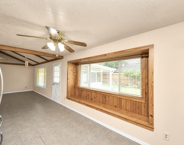 14007 Fleur De Lis Boulevard - Photo Thumbnail 27