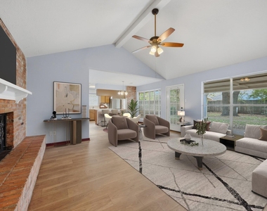 7015 Pella Drive - Photo Thumbnail 3