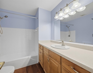 7015 Pella Drive - Photo Thumbnail 25