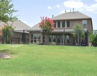 11002 Glenrothers Drive - Photo Thumbnail 11