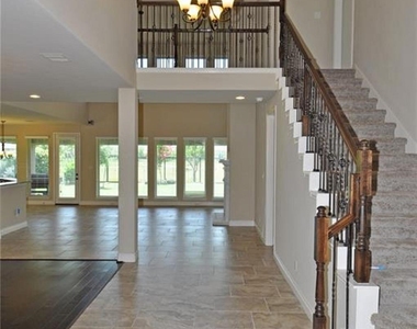 11002 Glenrothers Drive - Photo Thumbnail 6