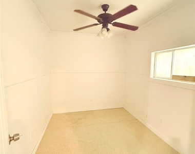 315 E Florida Avenue - Photo Thumbnail 10