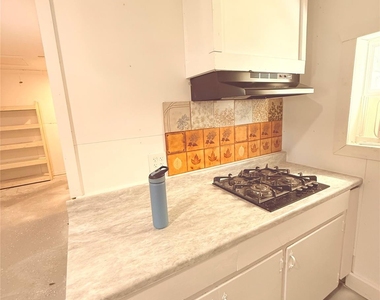 315 E Florida Avenue - Photo Thumbnail 15
