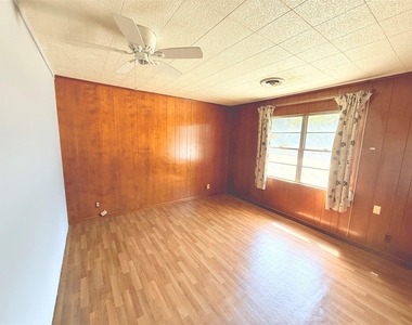 315 E Florida Avenue - Photo Thumbnail 1