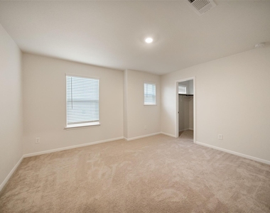 14551 Maple Field Drive - Photo Thumbnail 16