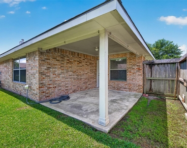 12015 Cottage Elm Court - Photo Thumbnail 32