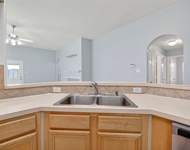 12015 Cottage Elm Court - Photo Thumbnail 10