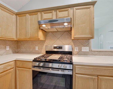 12015 Cottage Elm Court - Photo Thumbnail 9