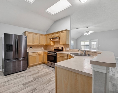 12015 Cottage Elm Court - Photo Thumbnail 7