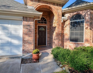 4606 Russett Lane - Photo Thumbnail 1