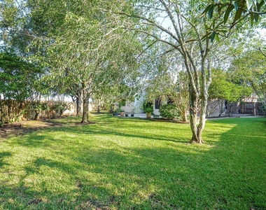 4606 Russett Lane - Photo Thumbnail 14