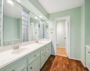 2511 Commonwealth Street - Photo Thumbnail 12