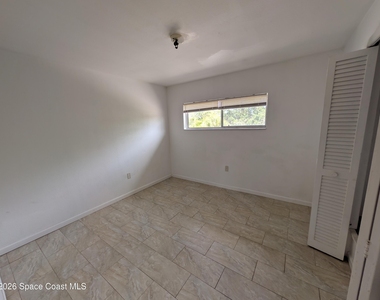 140 Minna Lane - Photo Thumbnail 6