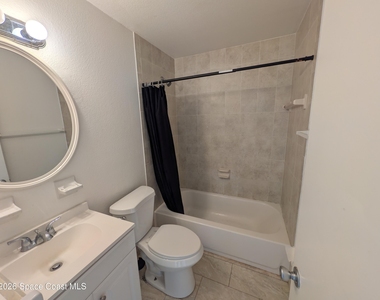 140 Minna Lane - Photo Thumbnail 5